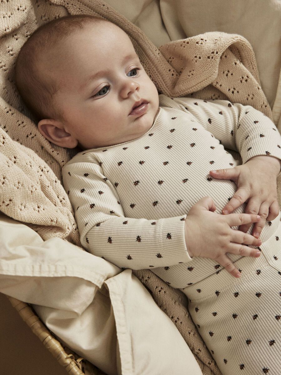 Lil' Atelier Långarmad Body - Turtledove/Nyckelpiga