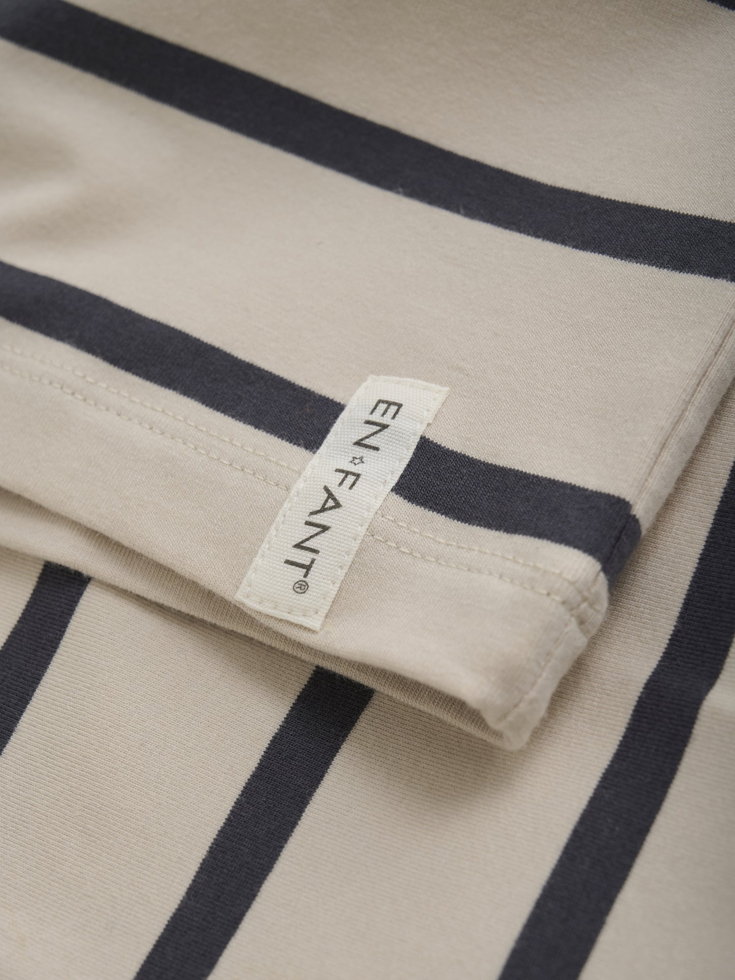 En Fant T-shirt LS Stripe Oversize - Ebony